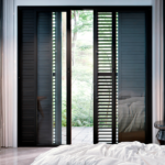 PORTA DE ALUMÍNIO BALCÃO DE CORRER CENTRAL FLEX 4 FOLHAS MÓVEIS E 2 FIXAS - P9155.0(1)